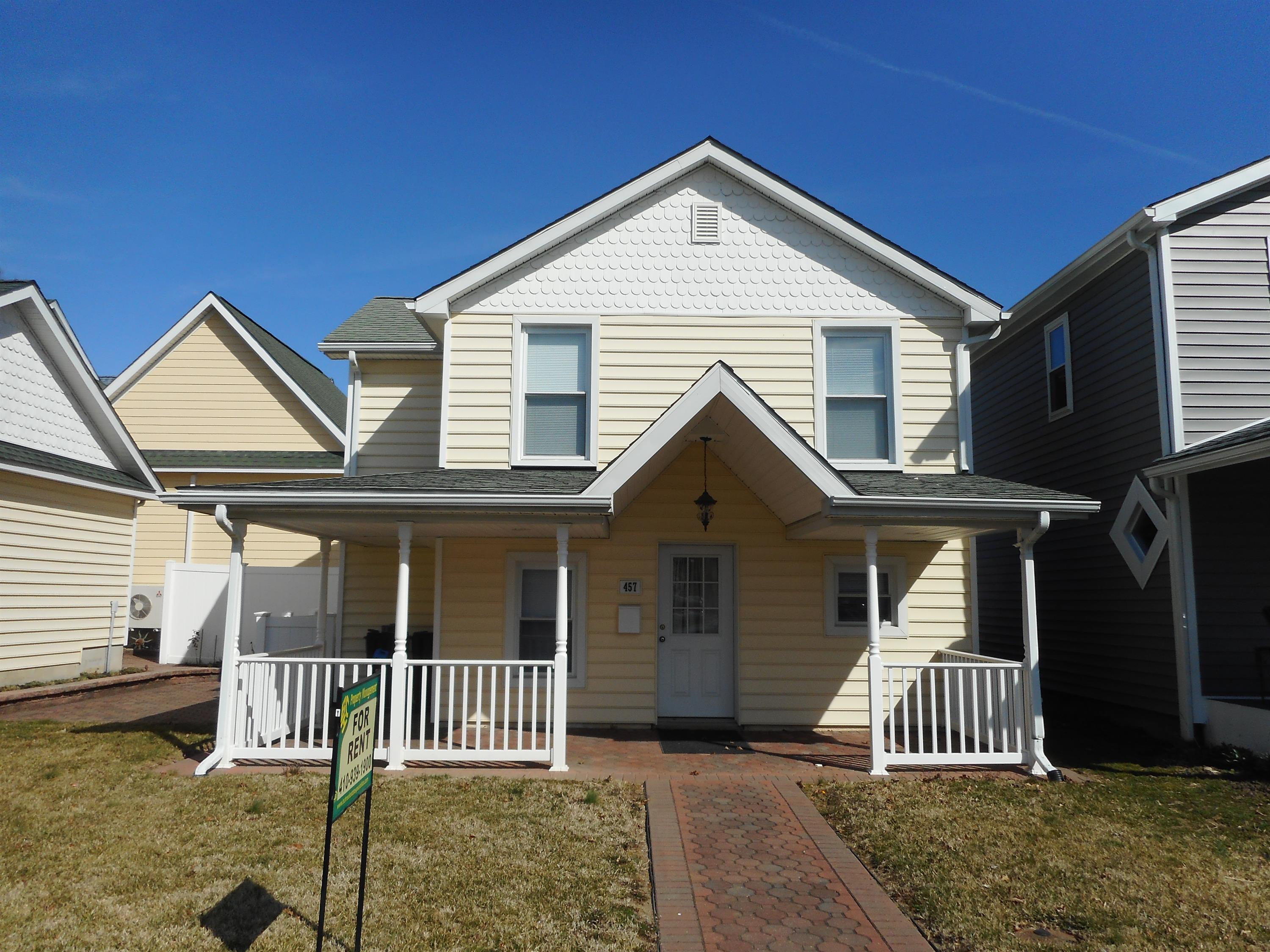 457 Lafayette Street