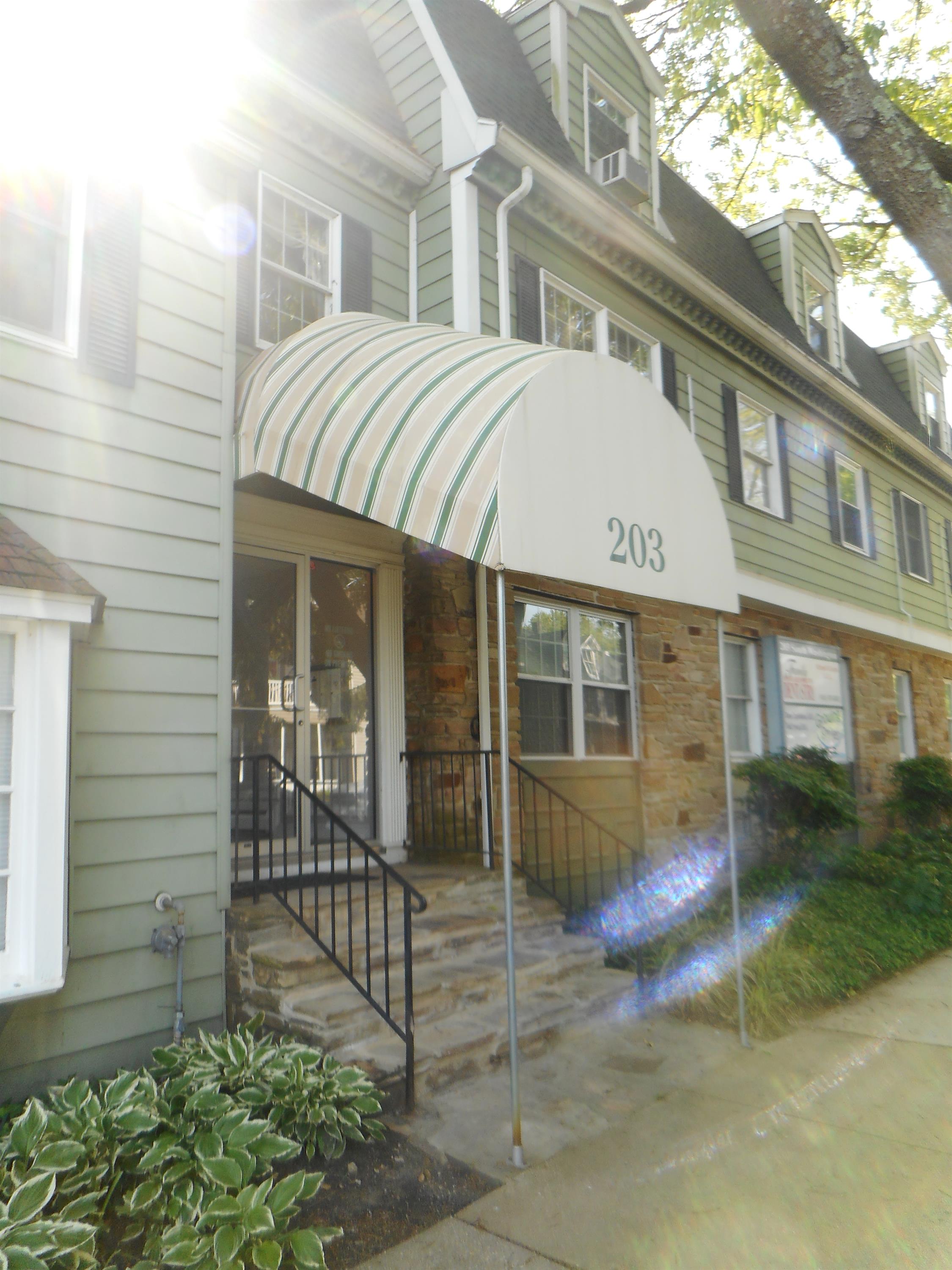 203 South Washington Street #1